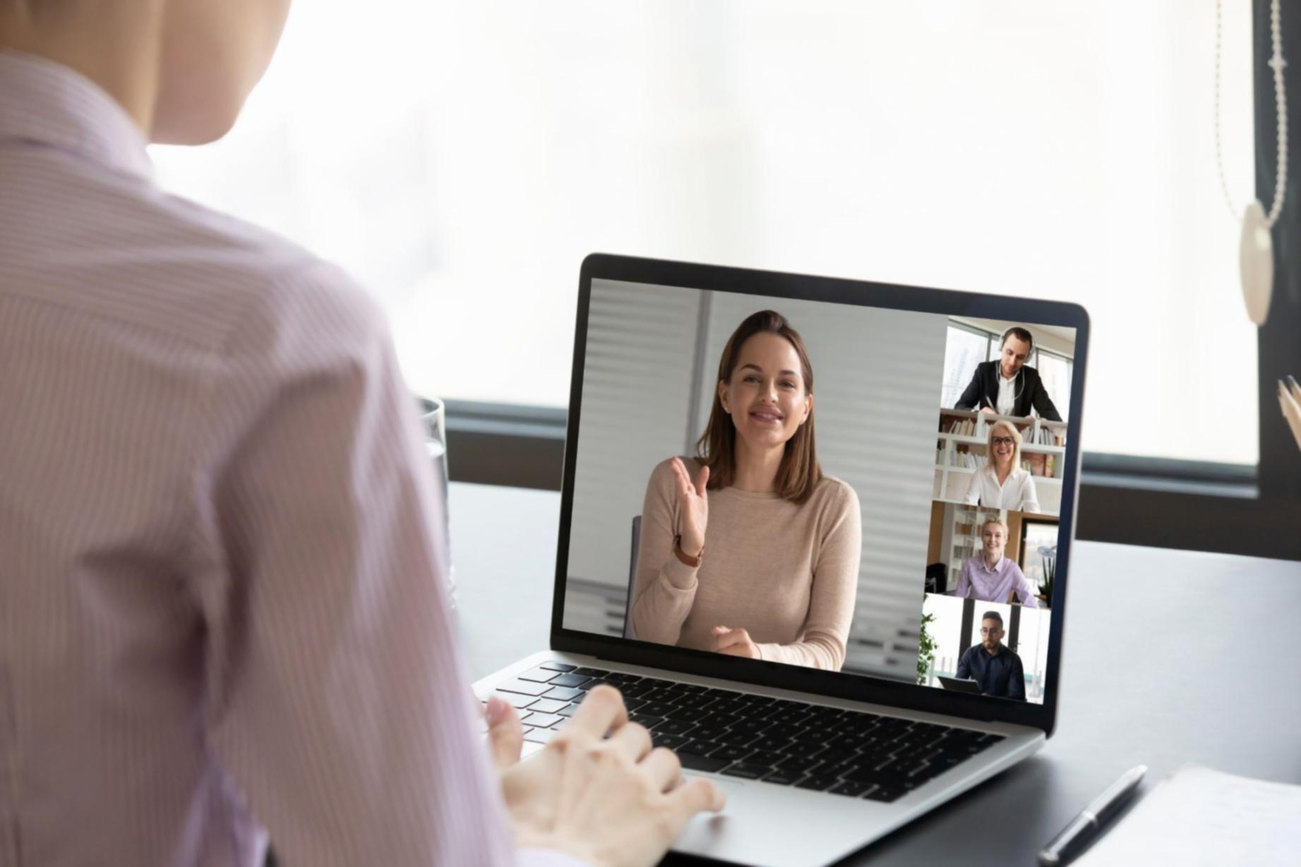 Individual one-to-one instruction for marketplace advertising